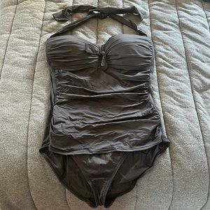 One piece bathing suit